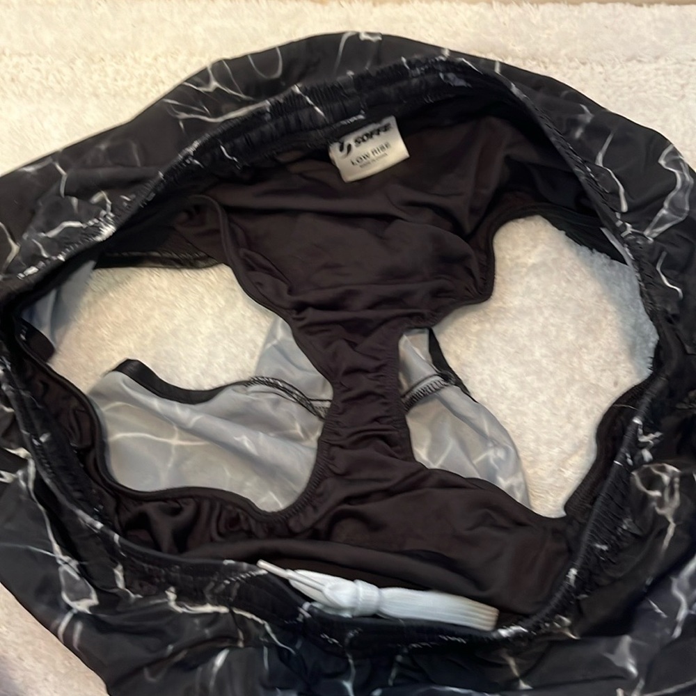 2 pairs soffe low rise running shorts large - Picture 4 of 7